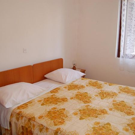 Apartments Villa Angela Đảo Krk Phòng bức ảnh