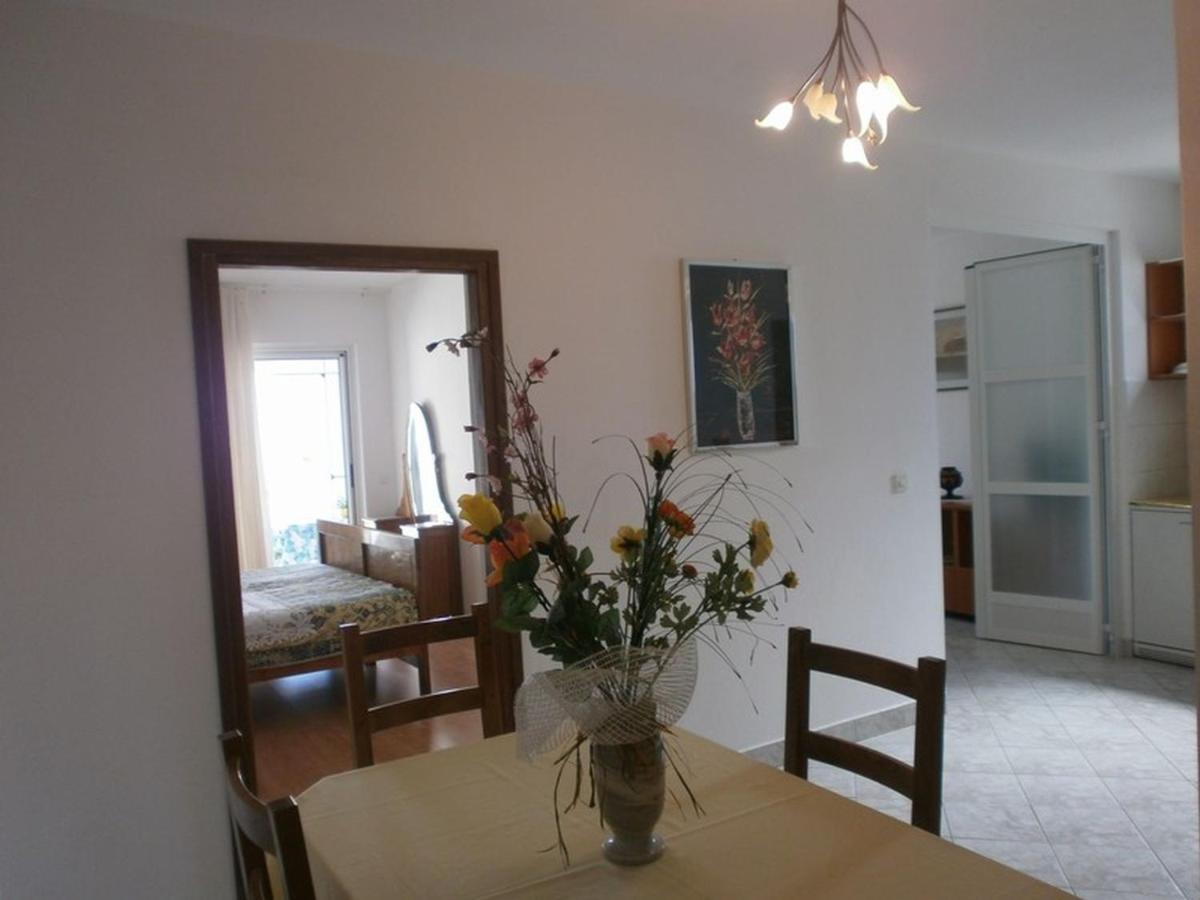 Apartments Villa Angela Đảo Krk Phòng bức ảnh